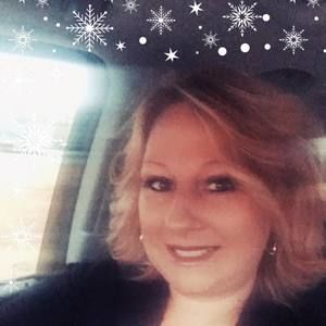 Meet your Posher, Alicia